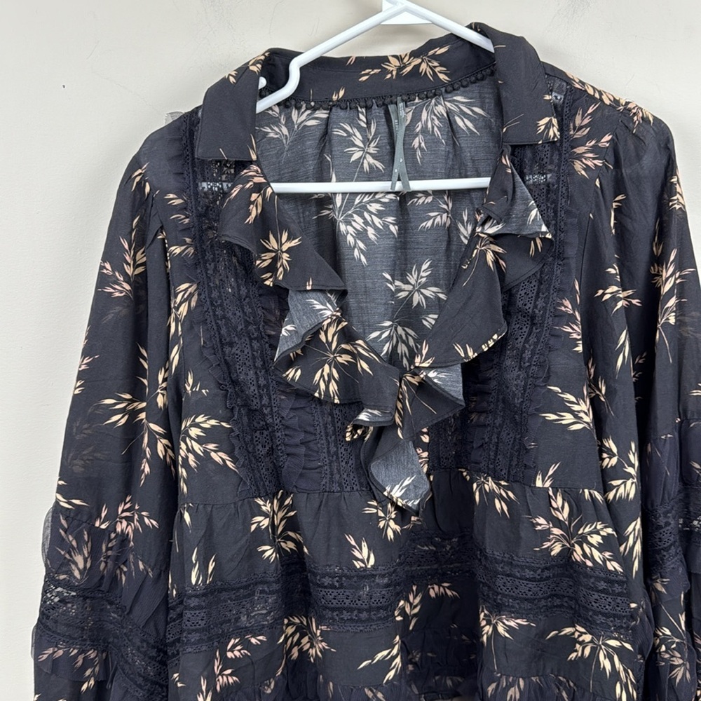 🎀By Anthropologie Ruffled V-Neck Popover embroidered  wheat print  Blouse medium - Picture 6 of 13